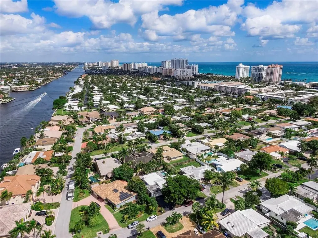 1949 Windward Drive Pompano Beach FL 33062