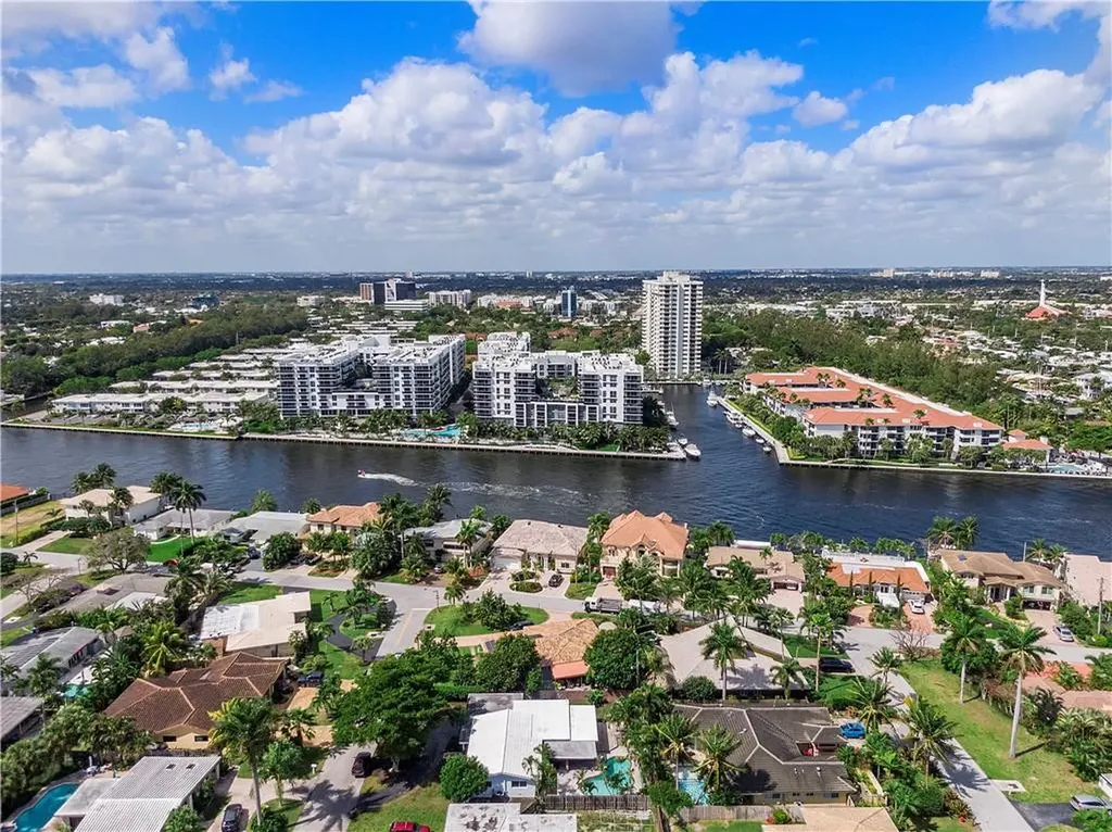 1949 Windward Drive Pompano Beach FL 33062