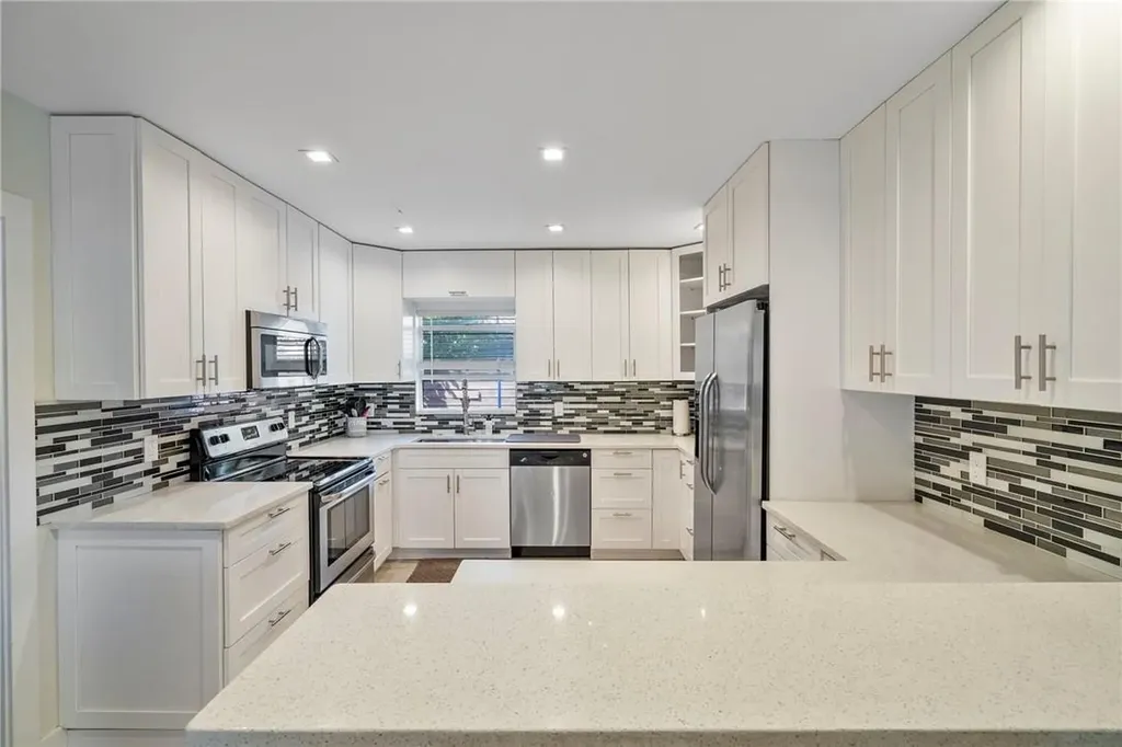 1949 Windward Drive Pompano Beach FL 33062