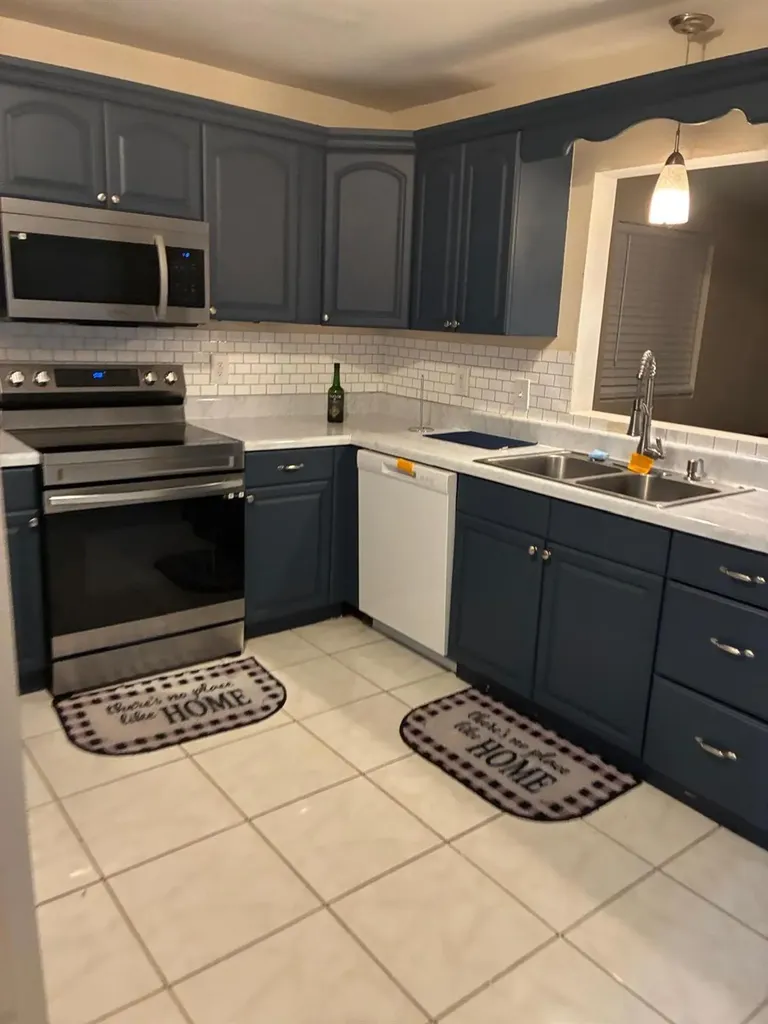 332 SE Majestic Terrace Port St Lucie FL 34983