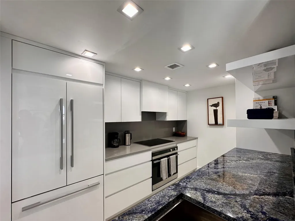 209 N Fort Lauderdale Beach Boulevard Fort Lauderdale FL 33304