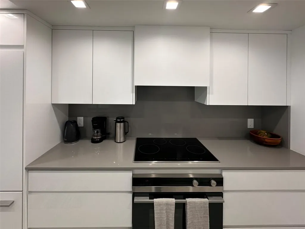 209 N Fort Lauderdale Beach Boulevard Fort Lauderdale FL 33304