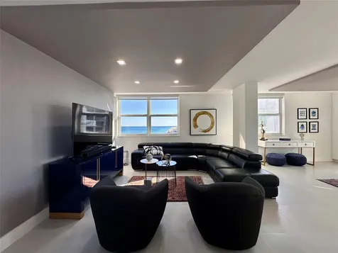209 N Fort Lauderdale Beach Boulevard Fort Lauderdale FL 33304
