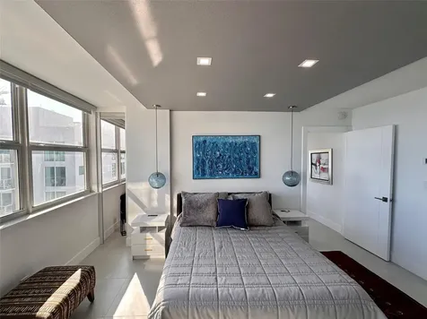 209 N Fort Lauderdale Beach Boulevard Fort Lauderdale FL 33304