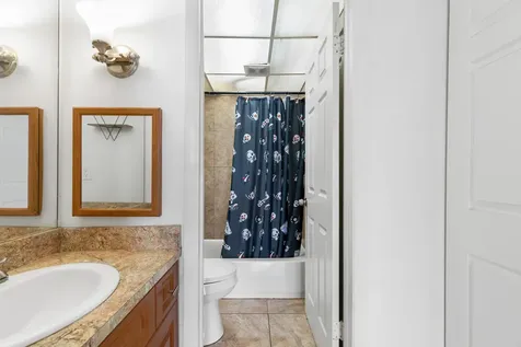 3710 Inverrary Drive Lauderhill FL 33319