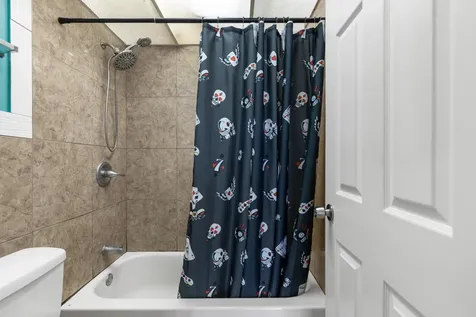 3710 Inverrary Drive Lauderhill FL 33319