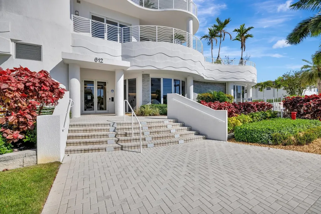 612 Bayshore Drive Fort Lauderdale FL 33304