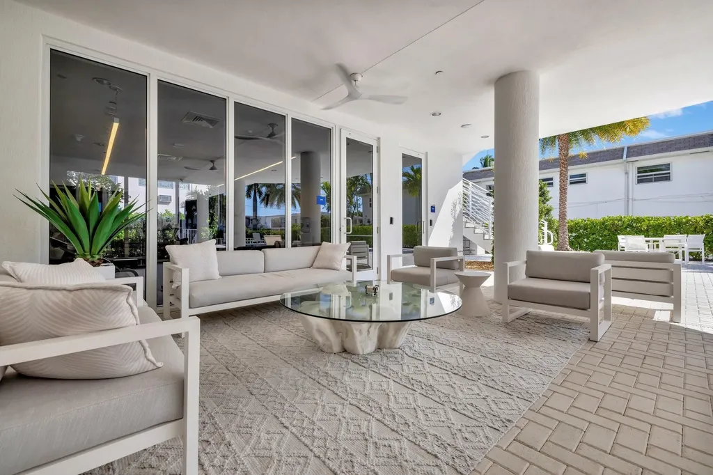612 Bayshore Drive Fort Lauderdale FL 33304