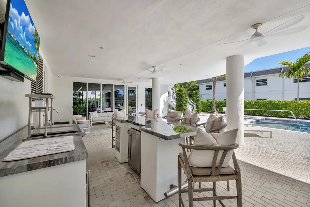 612 Bayshore Drive Fort Lauderdale FL 33304