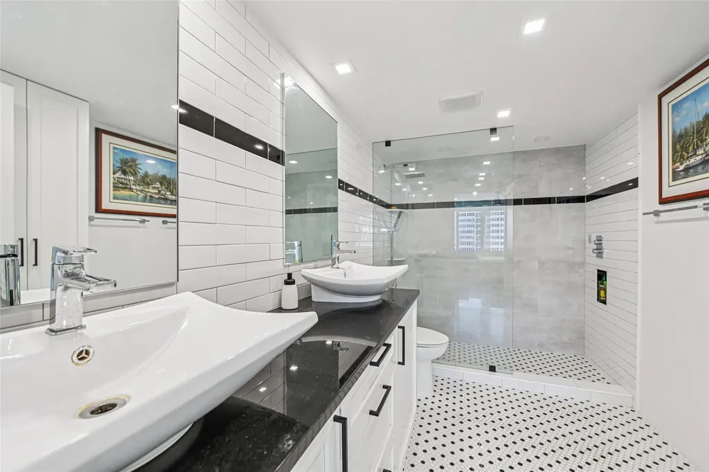 3233 NE 34th Street Fort Lauderdale FL 33308