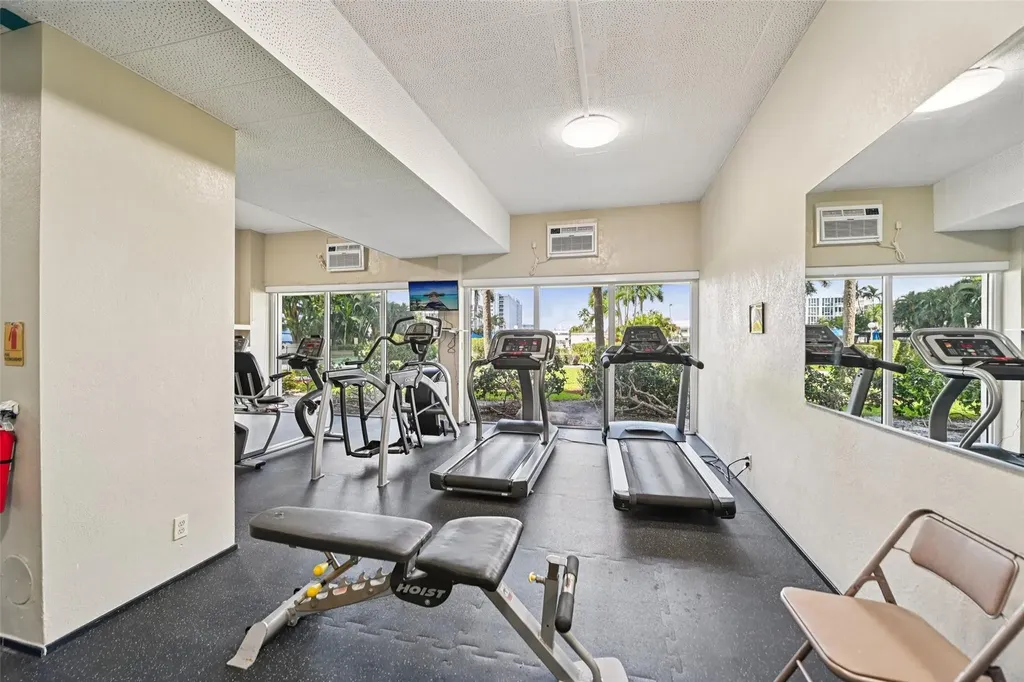 3233 NE 34th Street Fort Lauderdale FL 33308