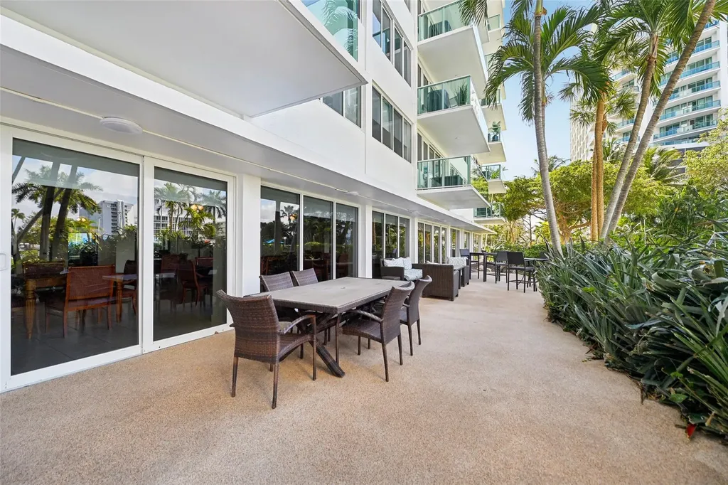 3233 NE 34th Street Fort Lauderdale FL 33308