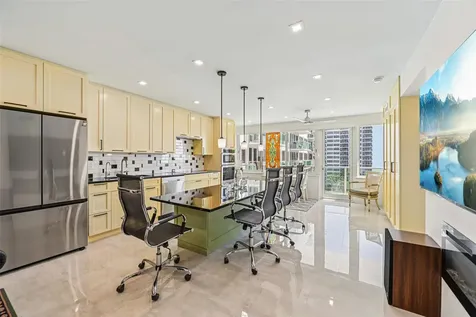 3233 NE 34th Street Fort Lauderdale FL 33308