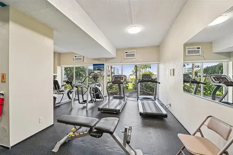 3233 NE 34th Street Fort Lauderdale FL 33308