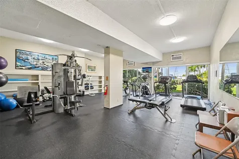 3233 NE 34th Street Fort Lauderdale FL 33308