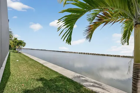 8550 W Parkland Bay Trail Parkland FL 33076