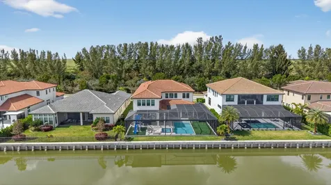 8550 W Parkland Bay Trail Parkland FL 33076