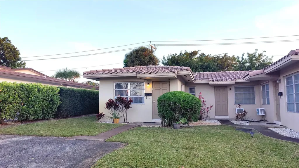 2120 NE 56th Street Fort Lauderdale FL 33308