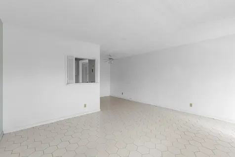 72 Ashby B Deerfield Beach FL 33442