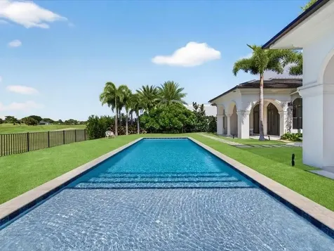 4013 Country Club Lane Fort Lauderdale FL 33308