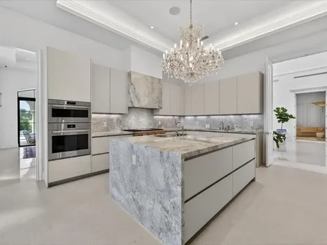 4013 Country Club Lane Fort Lauderdale FL 33308