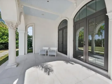 4013 Country Club Lane Fort Lauderdale FL 33308
