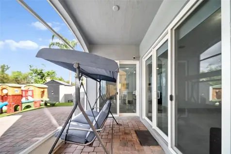 4916 SW 38th Way Hollywood FL 33312