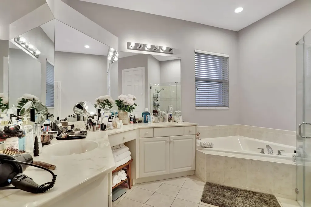 6355 NW 107th Terrace Parkland FL 33076