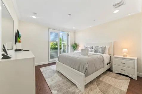 1849 NE 26th Avenue Fort Lauderdale FL 33305