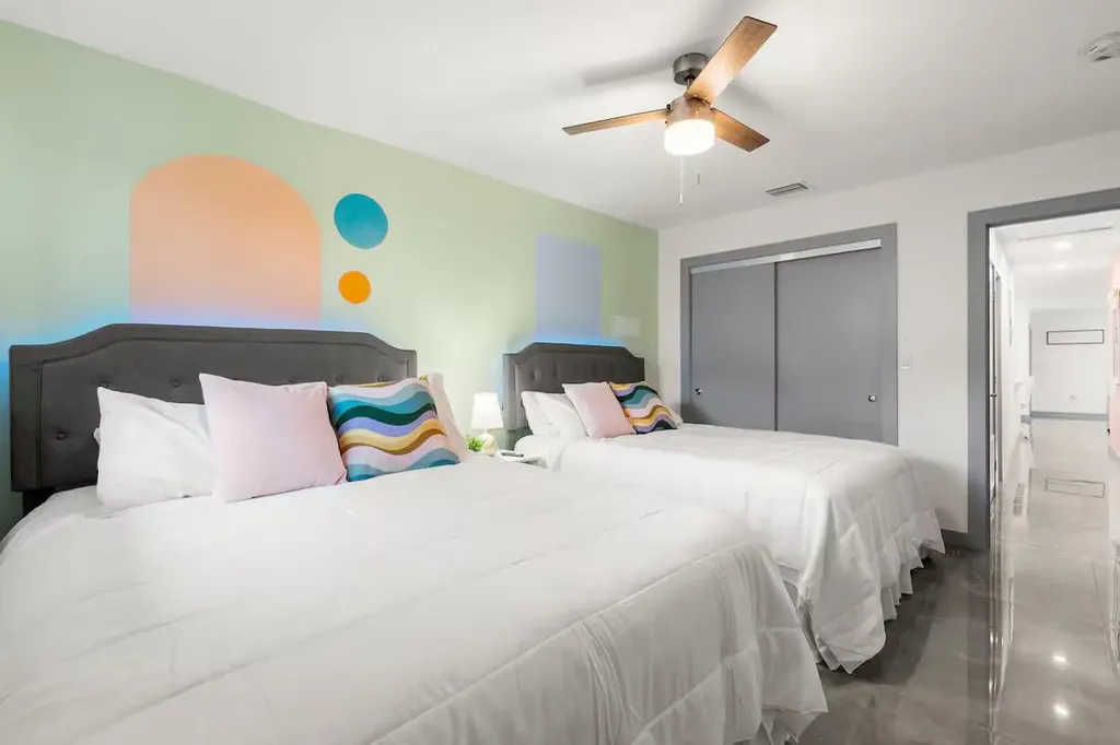 909 SW 16th Street Fort Lauderdale FL 33315