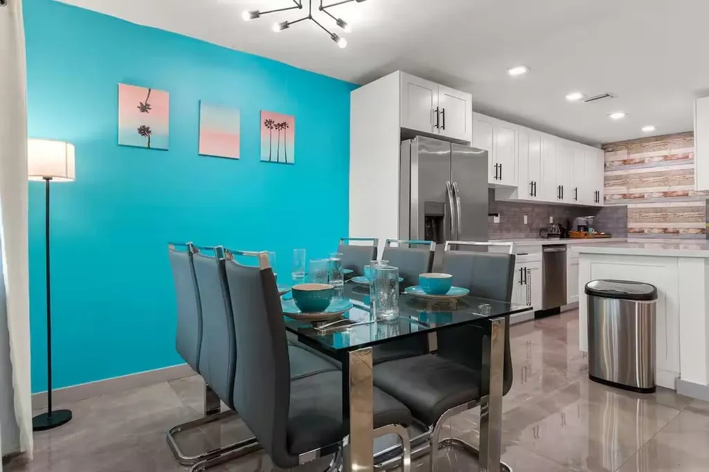 909 SW 16th Street Fort Lauderdale FL 33315