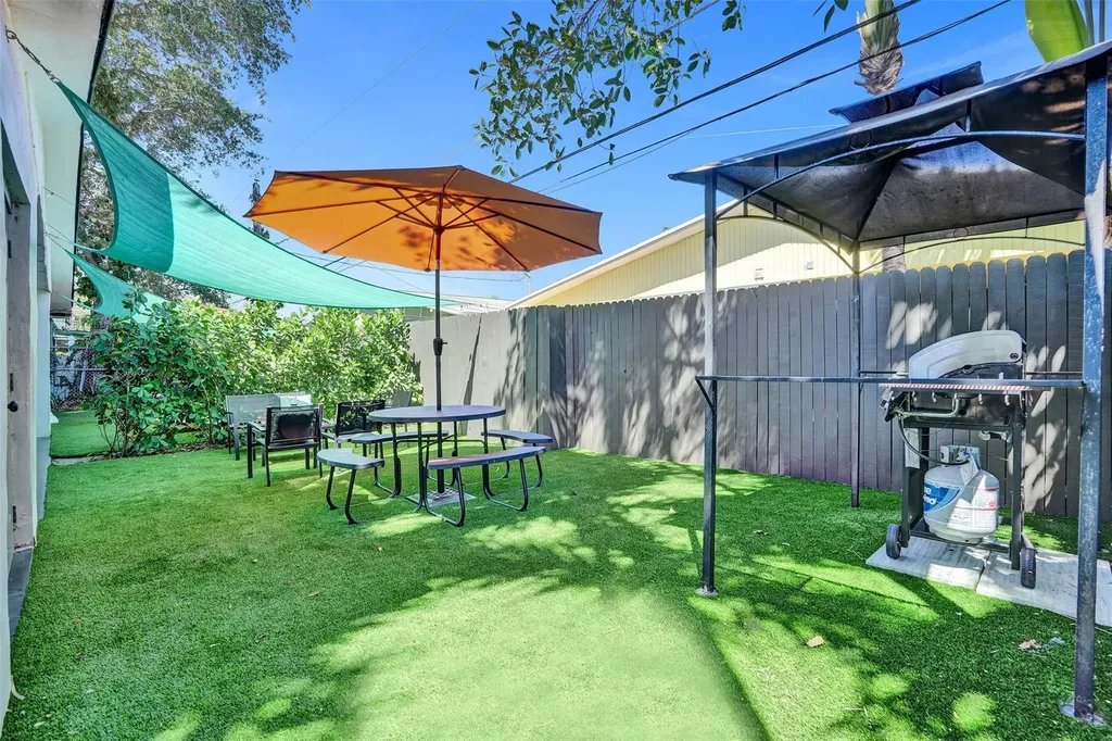 909 SW 16th Street Fort Lauderdale FL 33315