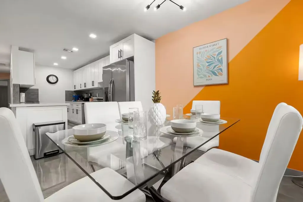 909 SW 16th Street Fort Lauderdale FL 33315