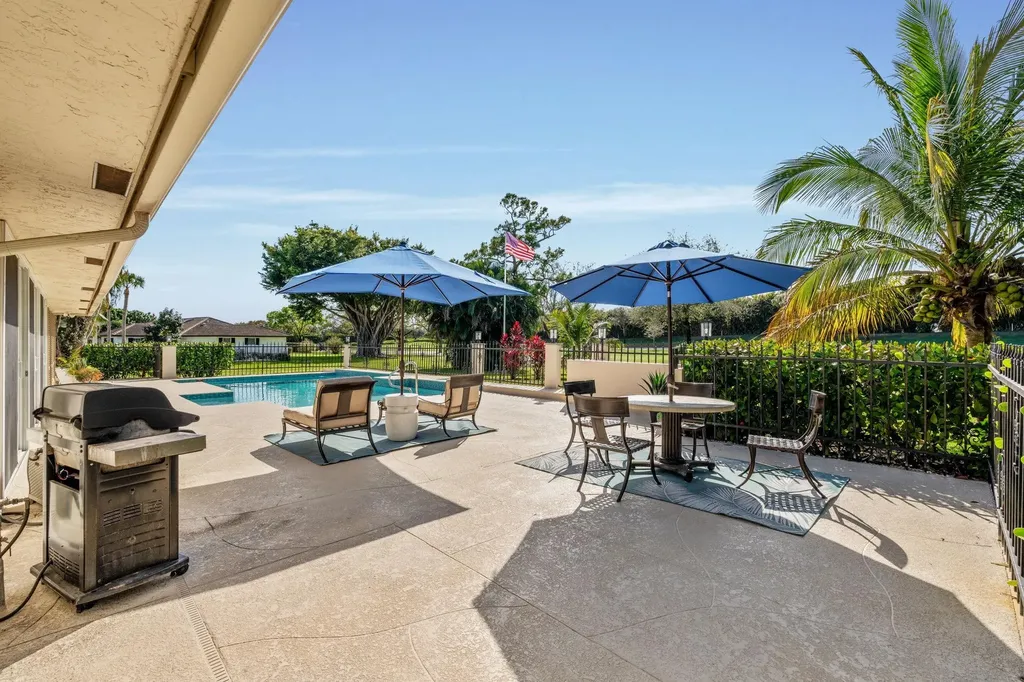 4747 S Lake Drive Boynton Beach FL 33436