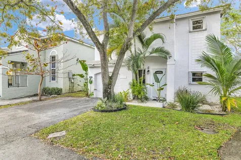 843 NW 98th Avenue Plantation FL 33324