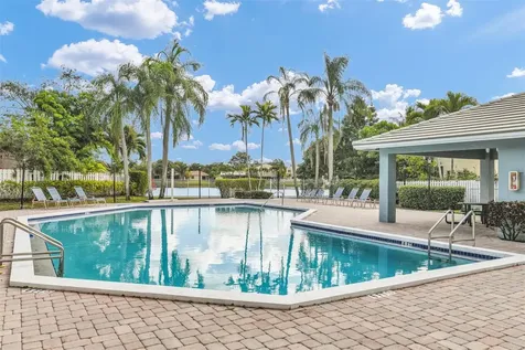 843 NW 98th Avenue Plantation FL 33324