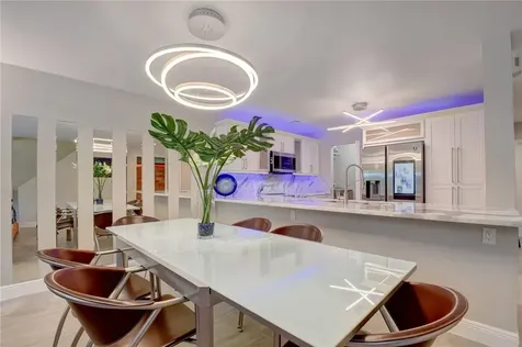 246 Avenue L Delray Beach FL 33483