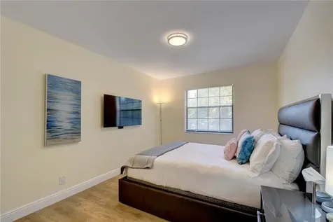 246 Avenue L Delray Beach FL 33483