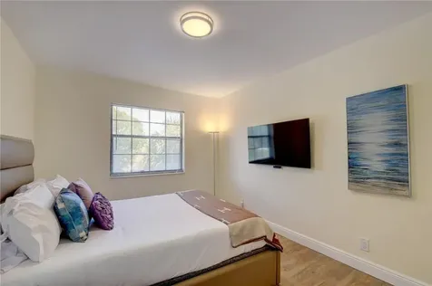 246 Avenue L Delray Beach FL 33483