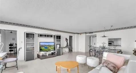 1160 N Federal Highway Fort Lauderdale FL 33304