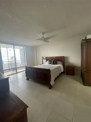 1160 N Federal Highway Fort Lauderdale FL 33304