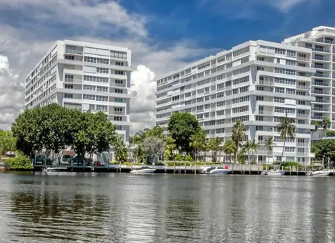 1160 N Federal Highway Fort Lauderdale FL 33304