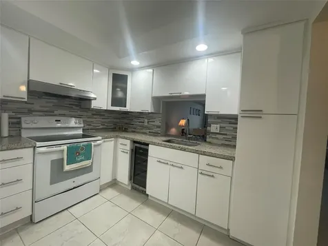 1160 N Federal Highway Fort Lauderdale FL 33304