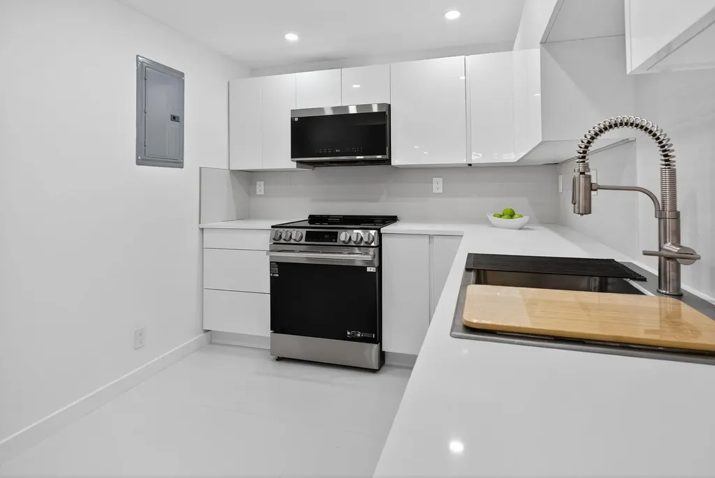 525 N Ocean Boulevard Pompano Beach FL 33062