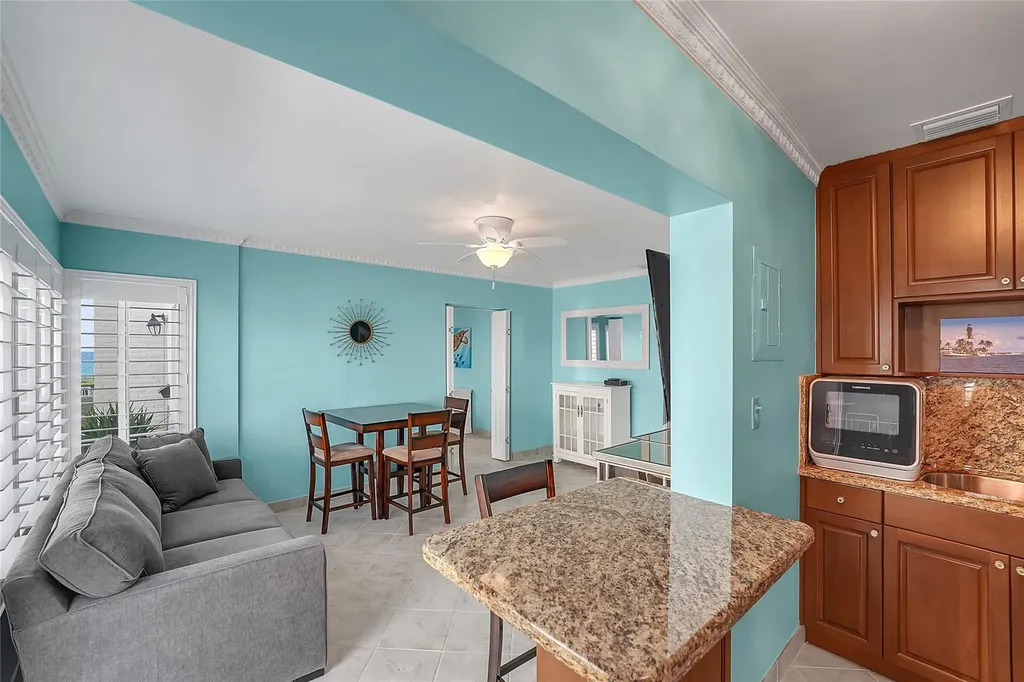 1187 Hillsboro Mile Hillsboro Beach FL 33062