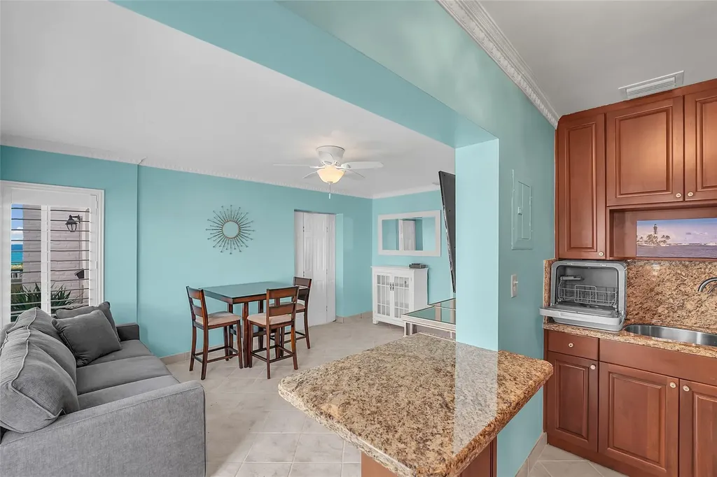 1187 Hillsboro Mile Hillsboro Beach FL 33062