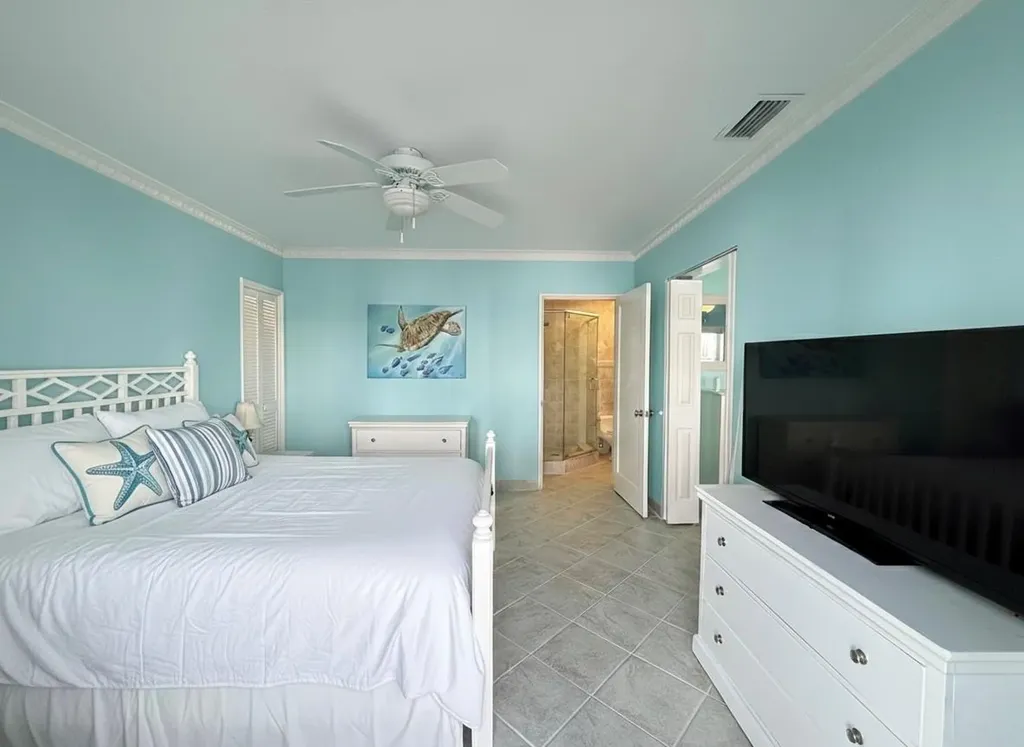 1187 Hillsboro Mile Hillsboro Beach FL 33062