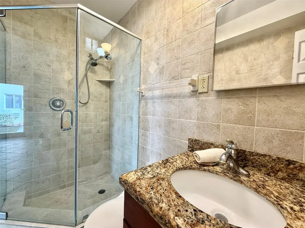 1187 Hillsboro Mile Hillsboro Beach FL 33062