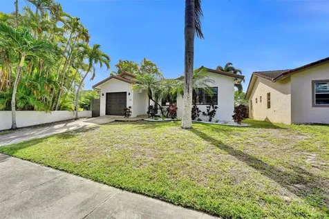 210 SE Park Street Dania Beach FL 33004