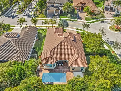 11715 NW 82nd Court Parkland FL 33076